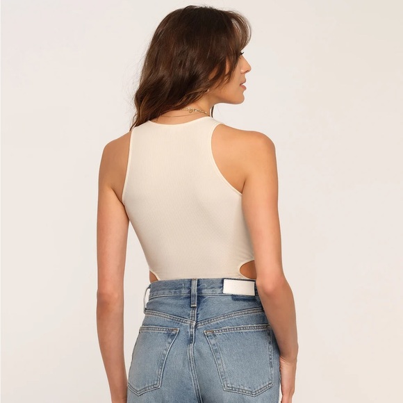 HEARTLOOM | Abby Bodysuit Sz S - Picture 2 of 8